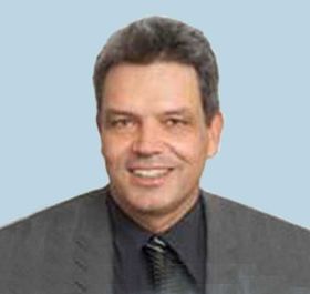 Prof. Dr. Robert Bering